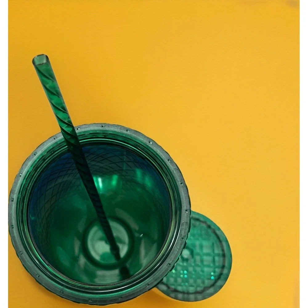 Starbucks 2021‎ Emerald Green Jeweled Holiday Venti Gradient 24 oz Tumbler Cup